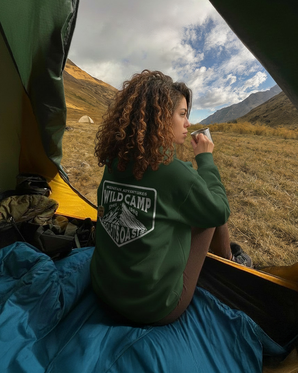 Mountain Call – Mountain & Outdoor Outfits