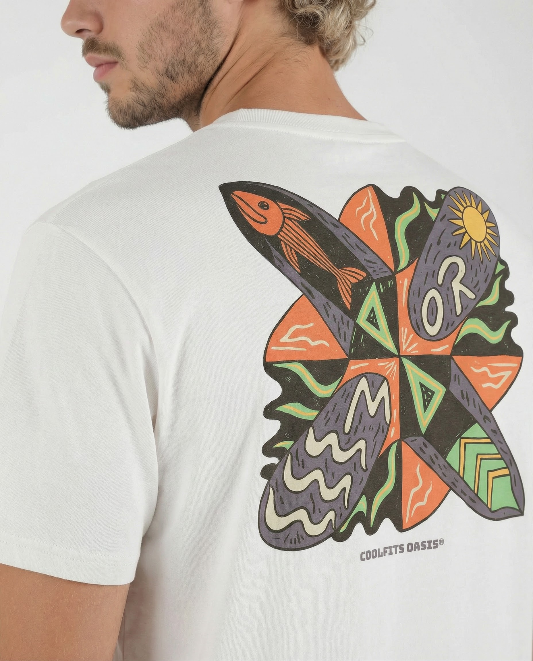 SURFER TRIBAL NATIVE - Unisex organic cotton t-shirt - white