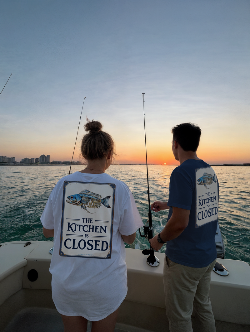 THE KITCHEN IS CLOSED - Fisher Unisex Organic Cotton T-shirt , Navy