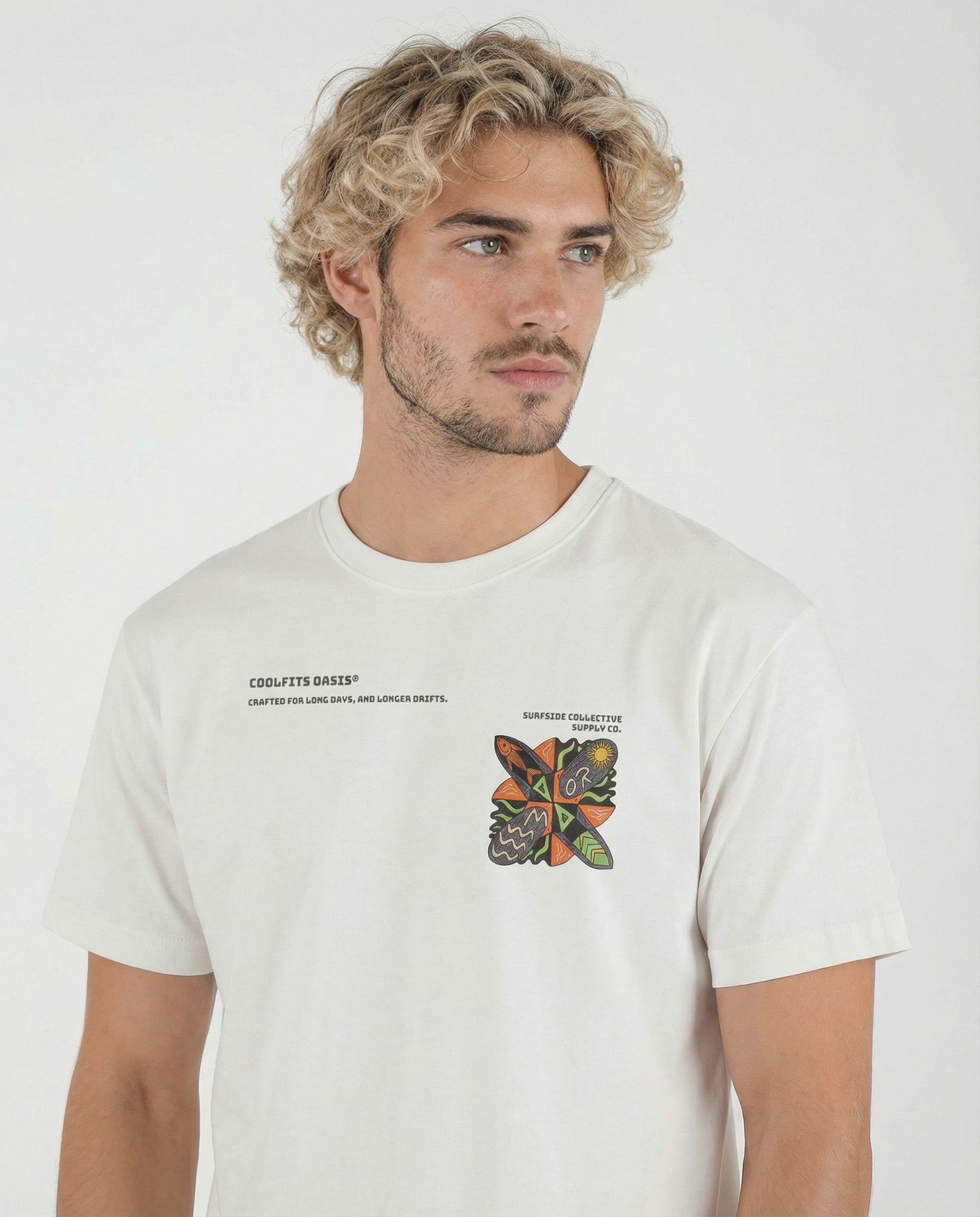 SURFER TRIBAL NATIVE - Unisex organic cotton t-shirt - white