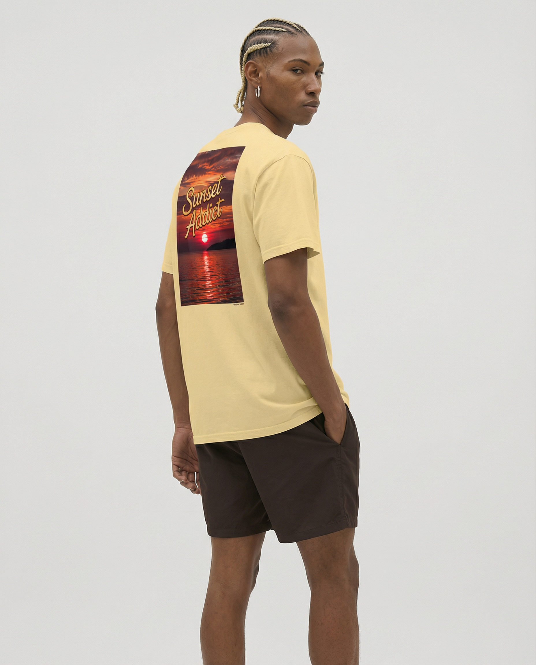 SUNSET ADDICT - Camiseta unisex bordada de peso pesado