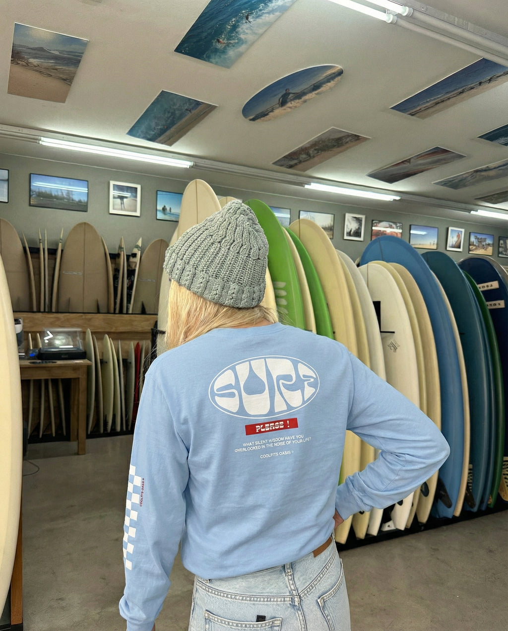 ¡SURF POR FAVOR! - Camisa de manga larga unisex - Azul claro