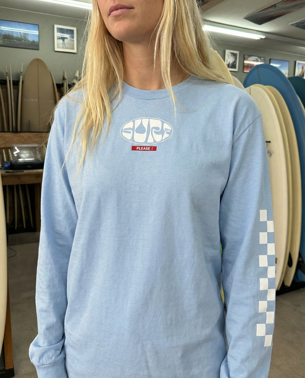 ¡SURF POR FAVOR! - Camisa de manga larga unisex - Azul claro