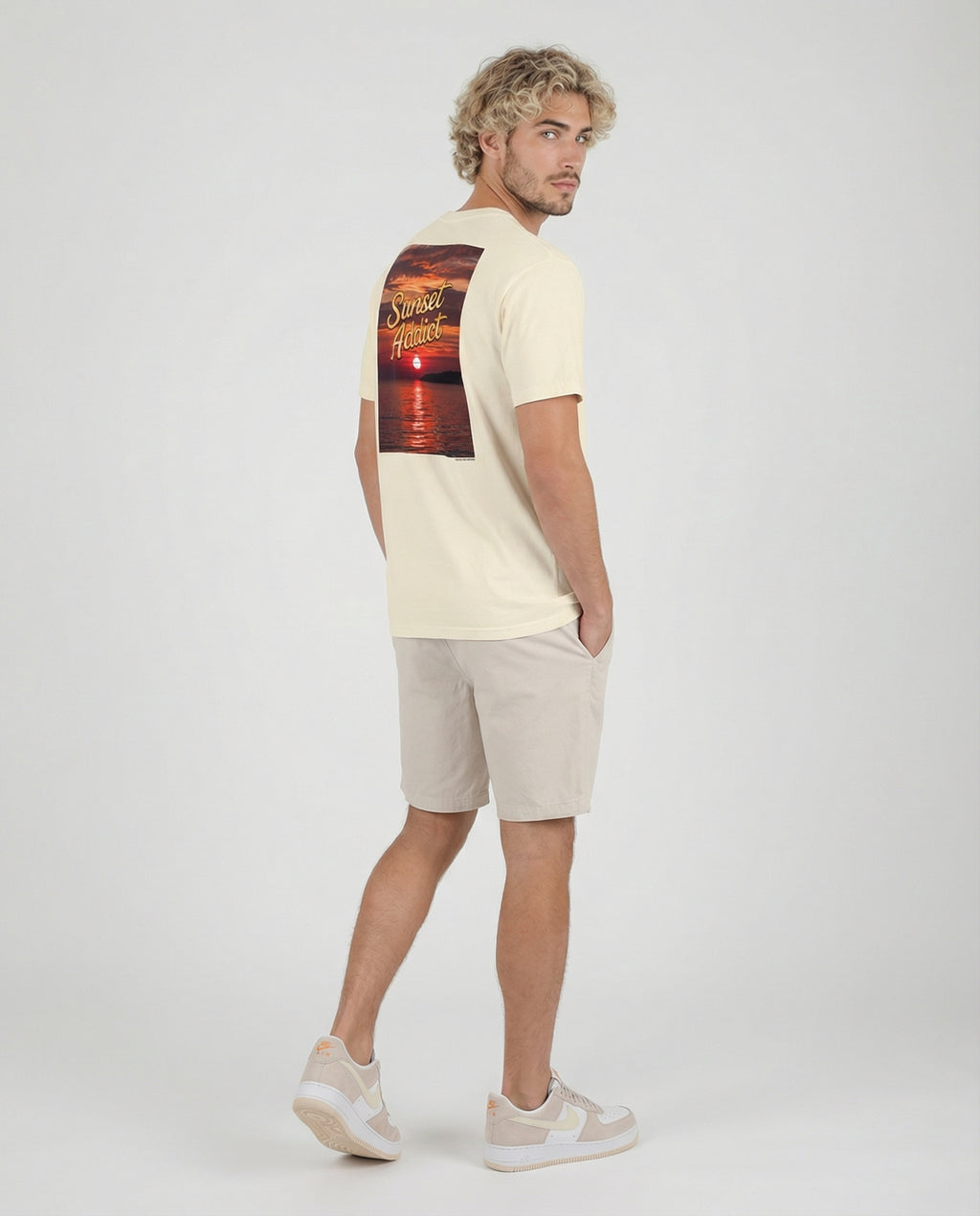 SUNSET ADDICT - Camiseta unisex bordada de peso pesado