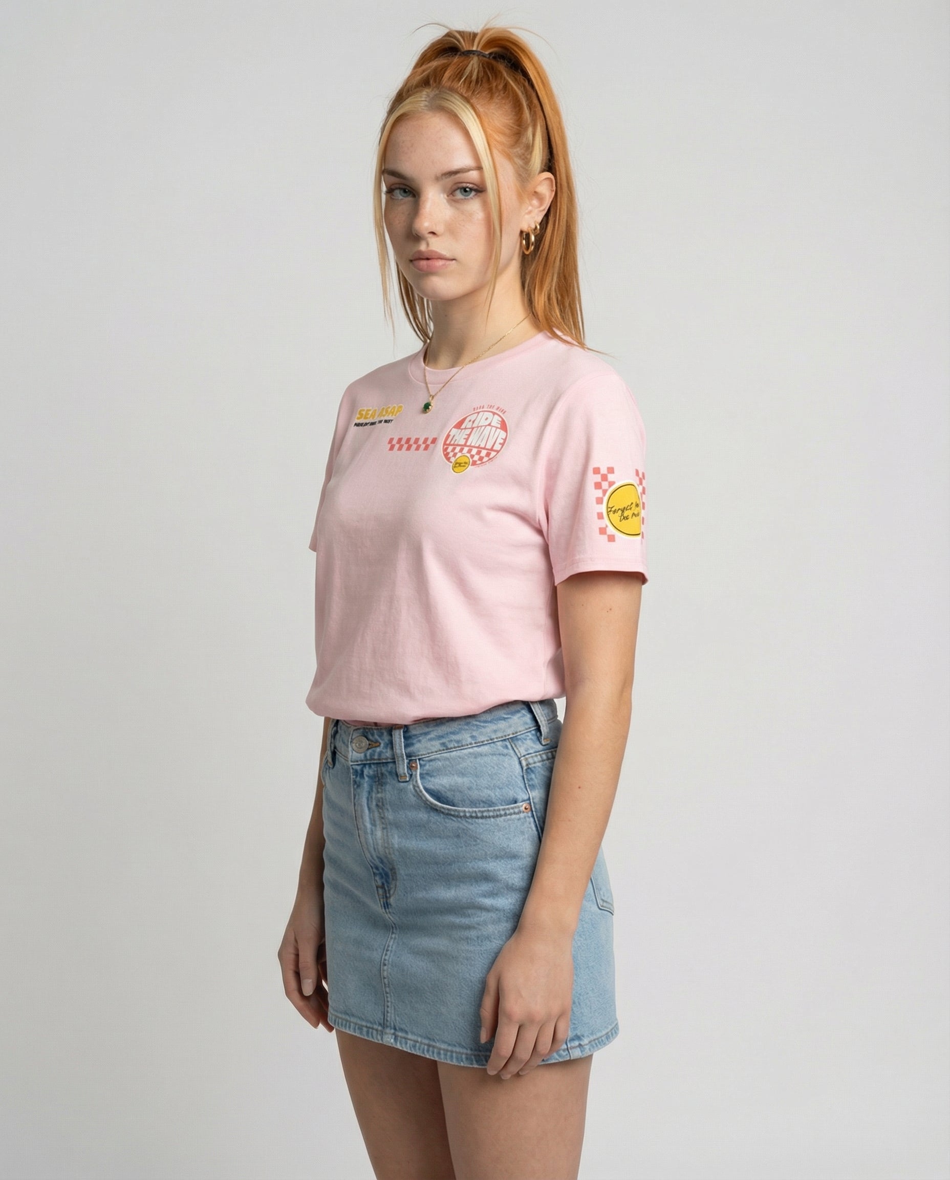 RIDE THE WAVE - Camiseta unisex de algodón orgánico - blanco, rosa algodón