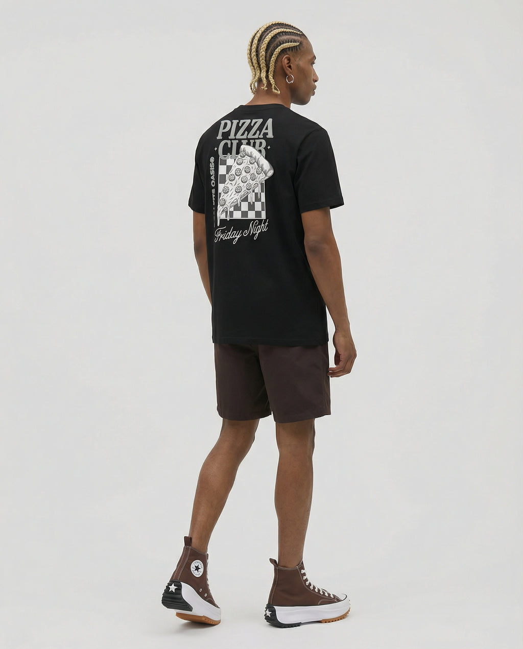 FRIDAY NIGHT PIZZA CLUB - Camiseta unisex de algodón orgánico. Negra.