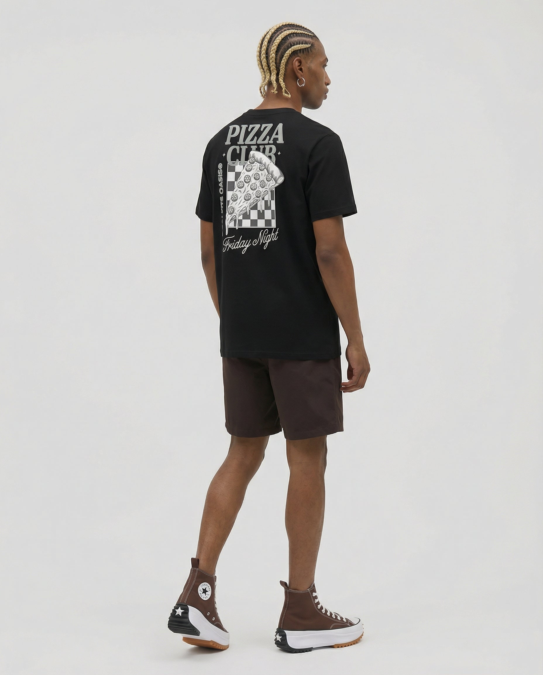 FRIDAY NIGHT PIZZA CLUB - Camiseta unisex de algodón orgánico. Negra.