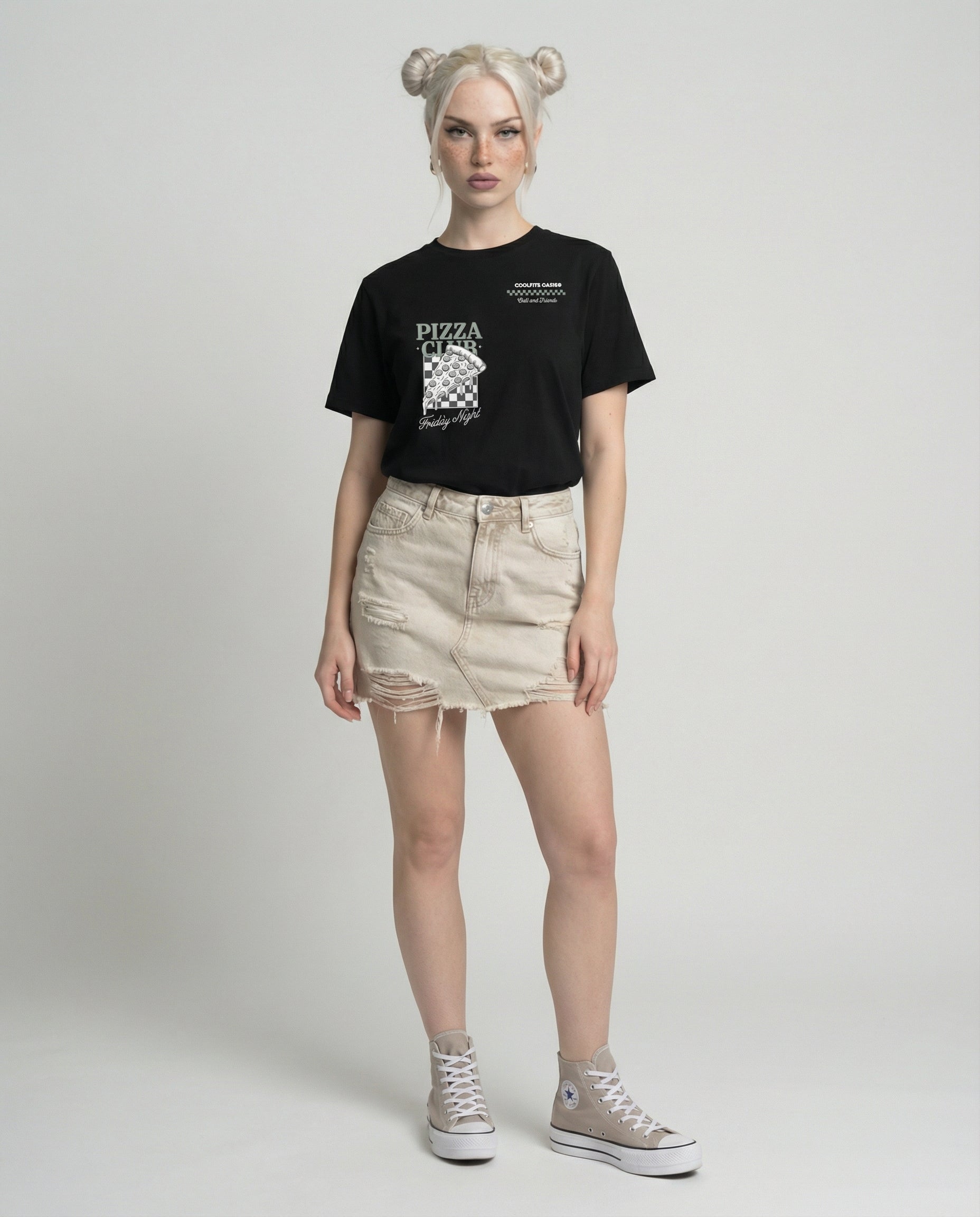 FRIDAY NIGHT PIZZA CLUB - Camiseta unisex de algodón orgánico. Negra.