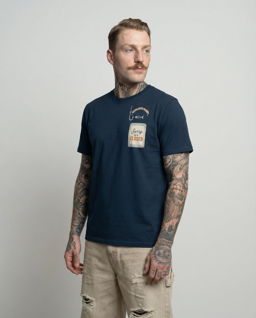 THE KITCHEN IS CLOSED - Fisher Unisex Organic Cotton T-shirt , Navy