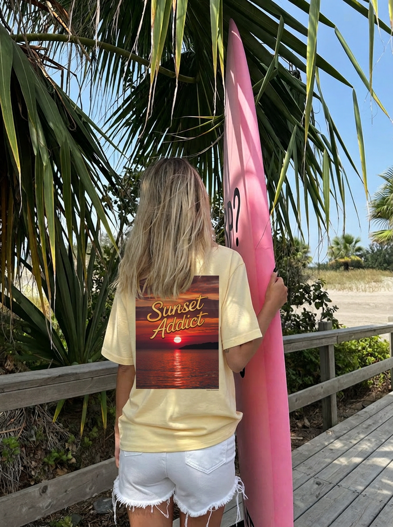 SUNSET ADDICT - Embroidered Unisex Heavyweight T-shirt For Summer Sunset Lovers- Butter Yellow