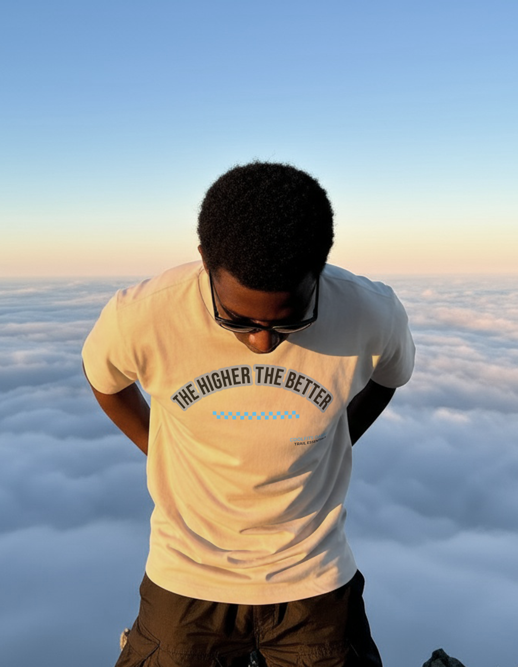 THE HIGHER THE BETTER - Unisex organic cotton t-shirt - desert dust