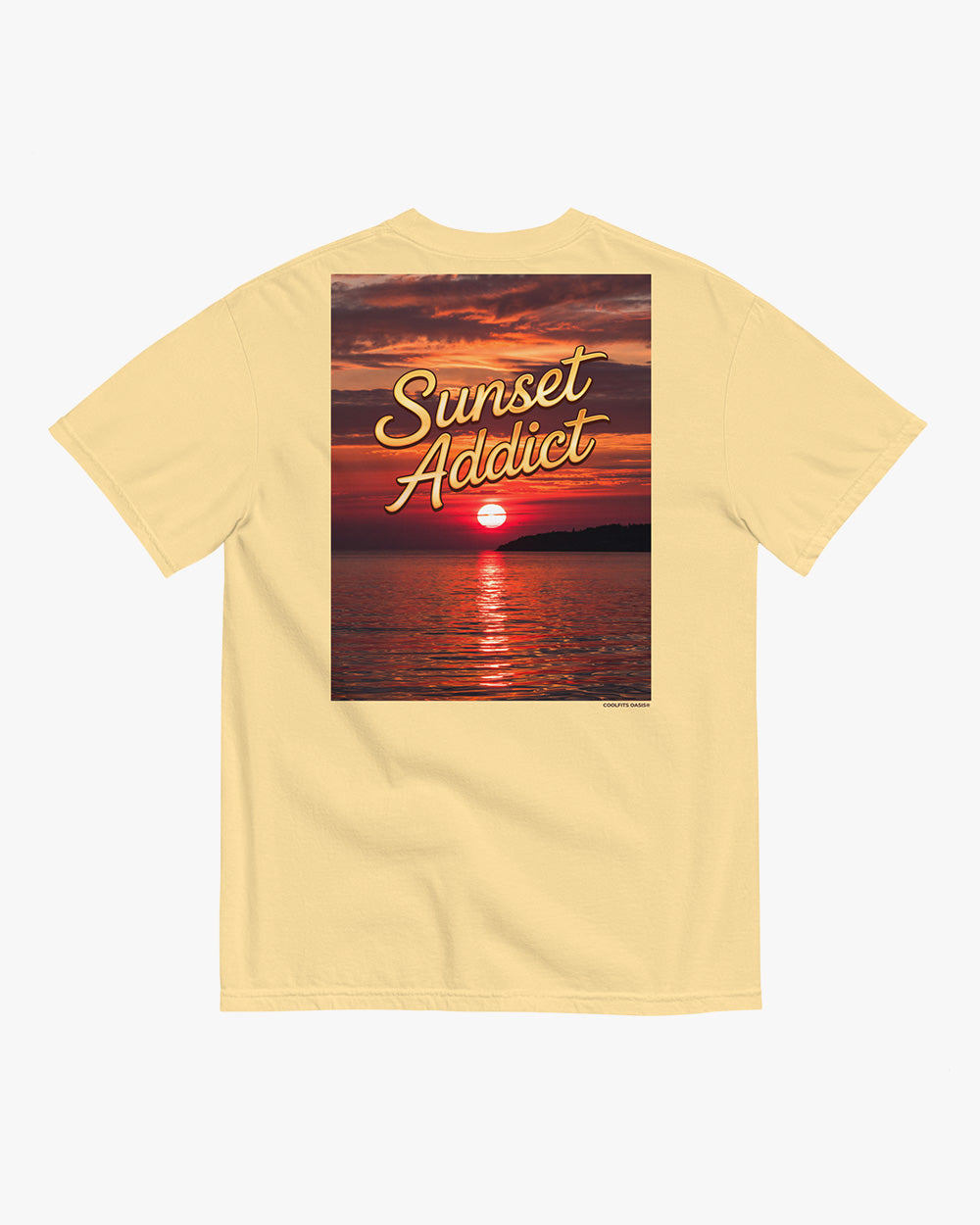 SUNSET ADDICT - Embroidered Unisex heavyweight t-shirt - Butter