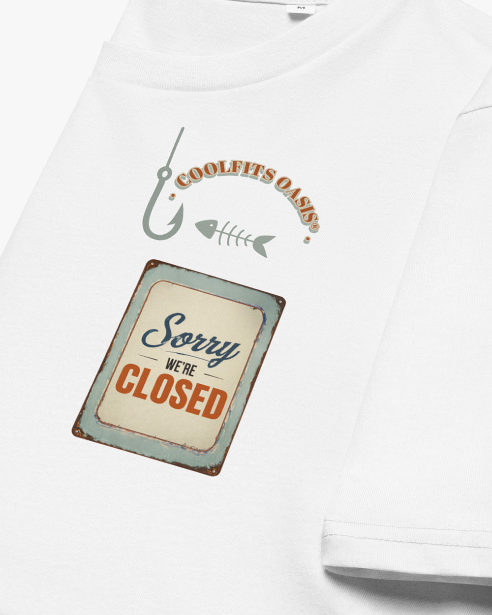 THE KITCHEN IS CLOSED - Fisher Unisex organic cotton t-shirt - white